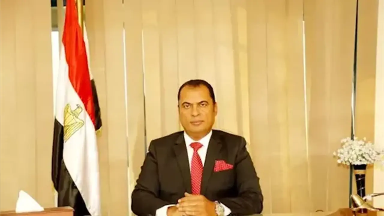 تحذير رابطة السيارات من نقل معارض السيارات خارج الكتلة السكنية وتأثيرها على السوق والباعة